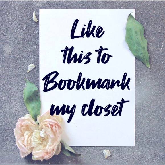 BOOKMARK to Find my closet - Picture 1 of 1